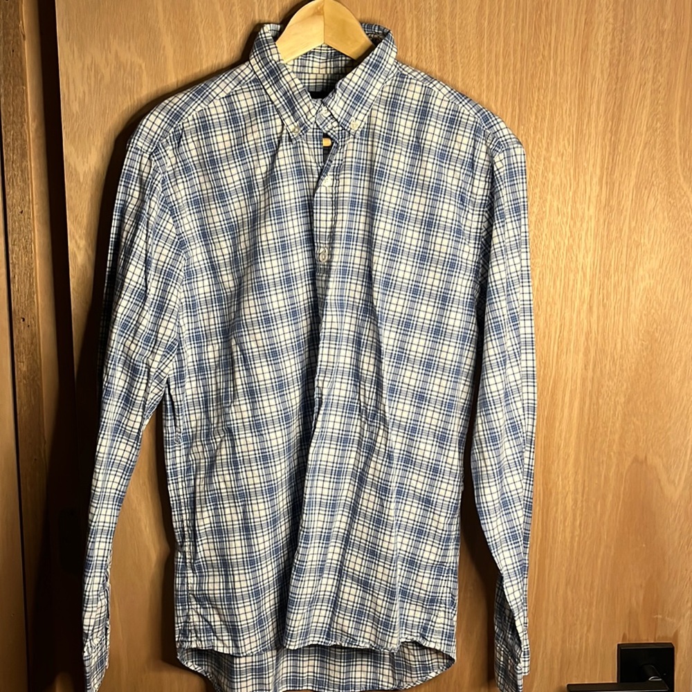Bespoken long sleeve casual button down